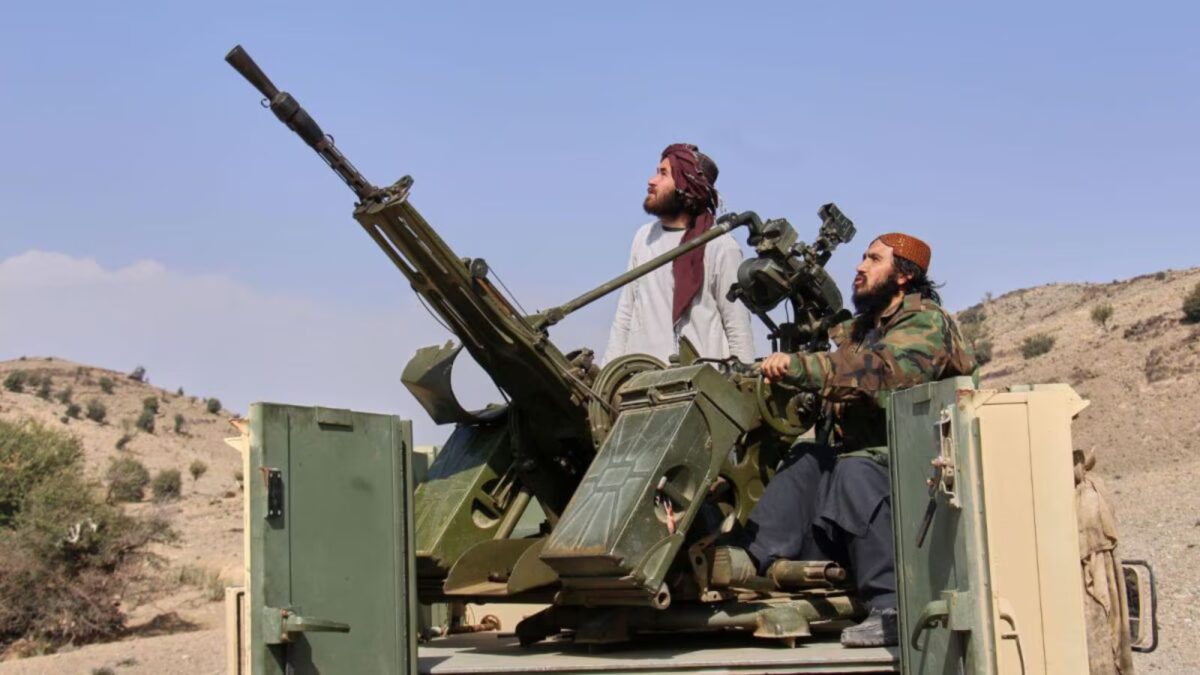 Afghans flee Iran conflict, return to crisis-hit Afghanistan amid uncertainty