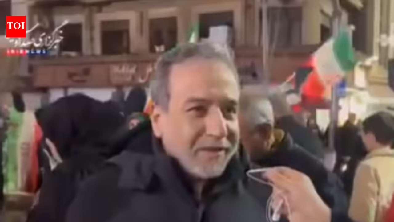 ‘Smiling, mingling, taking selfies’: Iran’s high leaders Pezeshkian and Araghchi | World Information