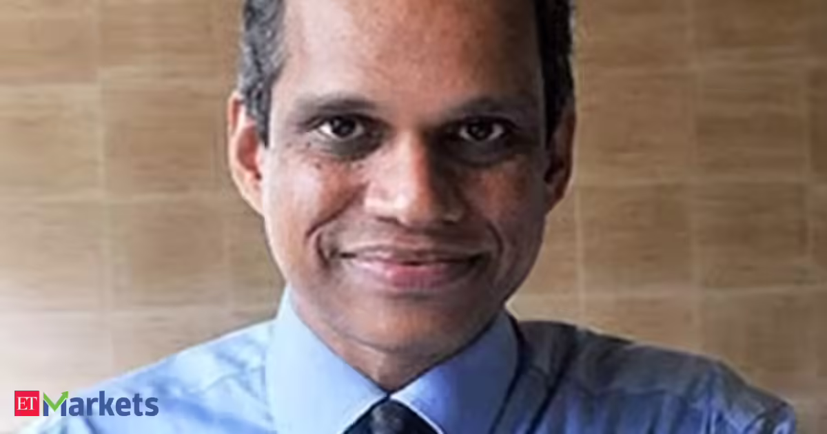 Board ought to take into account Tata Sons itemizing amid RBI, SP Group IPO push: Shriram Subramanian