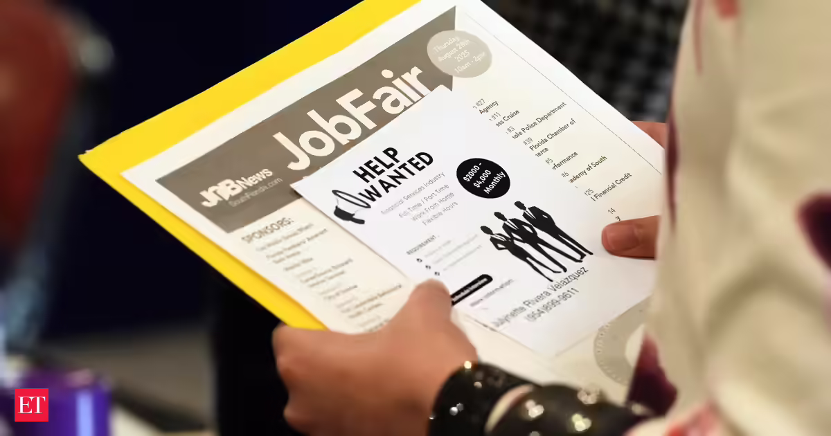 US job progress beats expectations in April; unemployment price regular at 4.3%