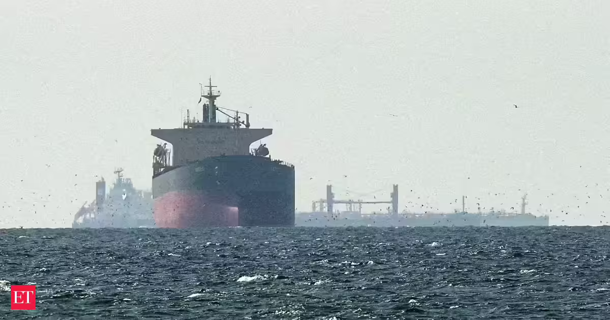 US, Iran no nearer to ending warfare as Qatari tanker sails towards Strait of Hormuz