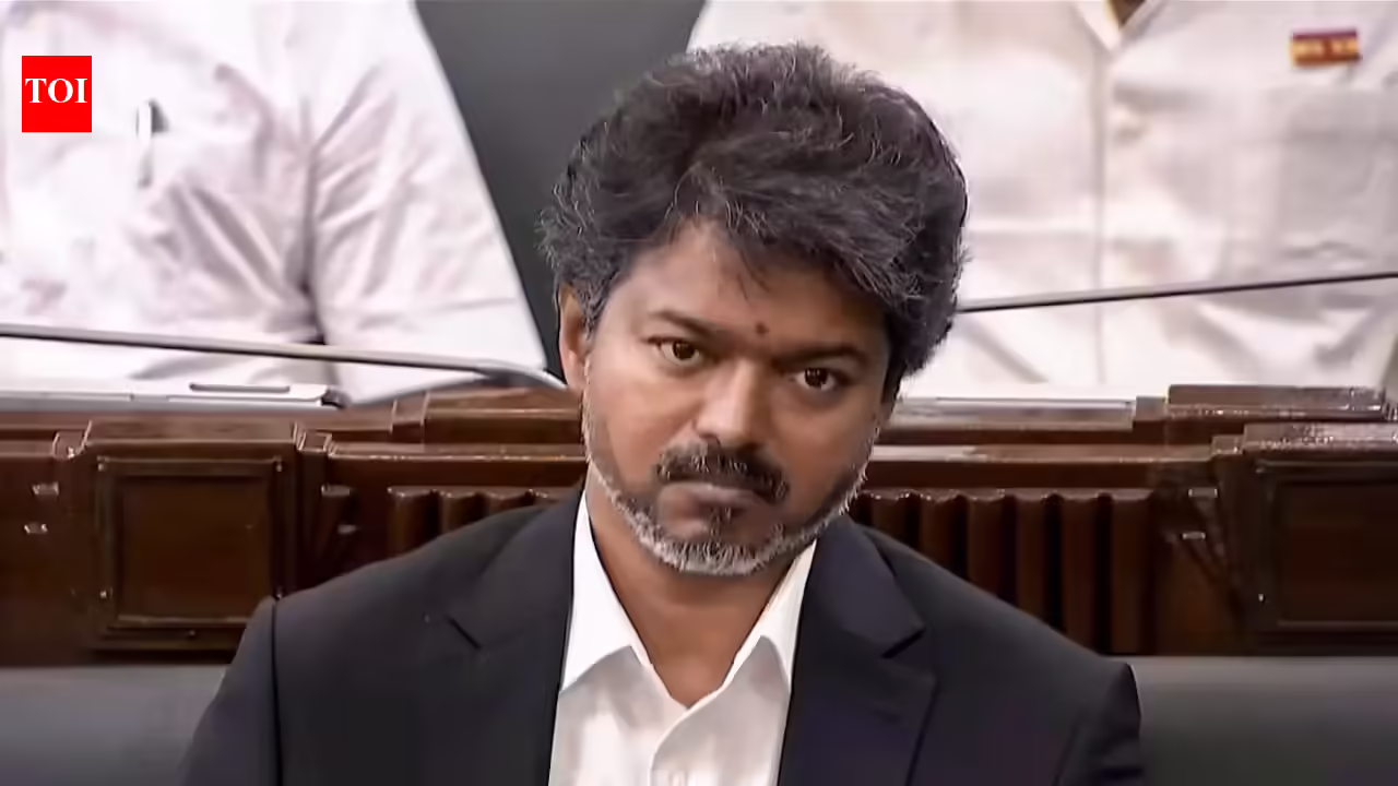 Congress warns Vijay in opposition to inducting insurgent AIADMK MLAs into Tamil Nadu govt