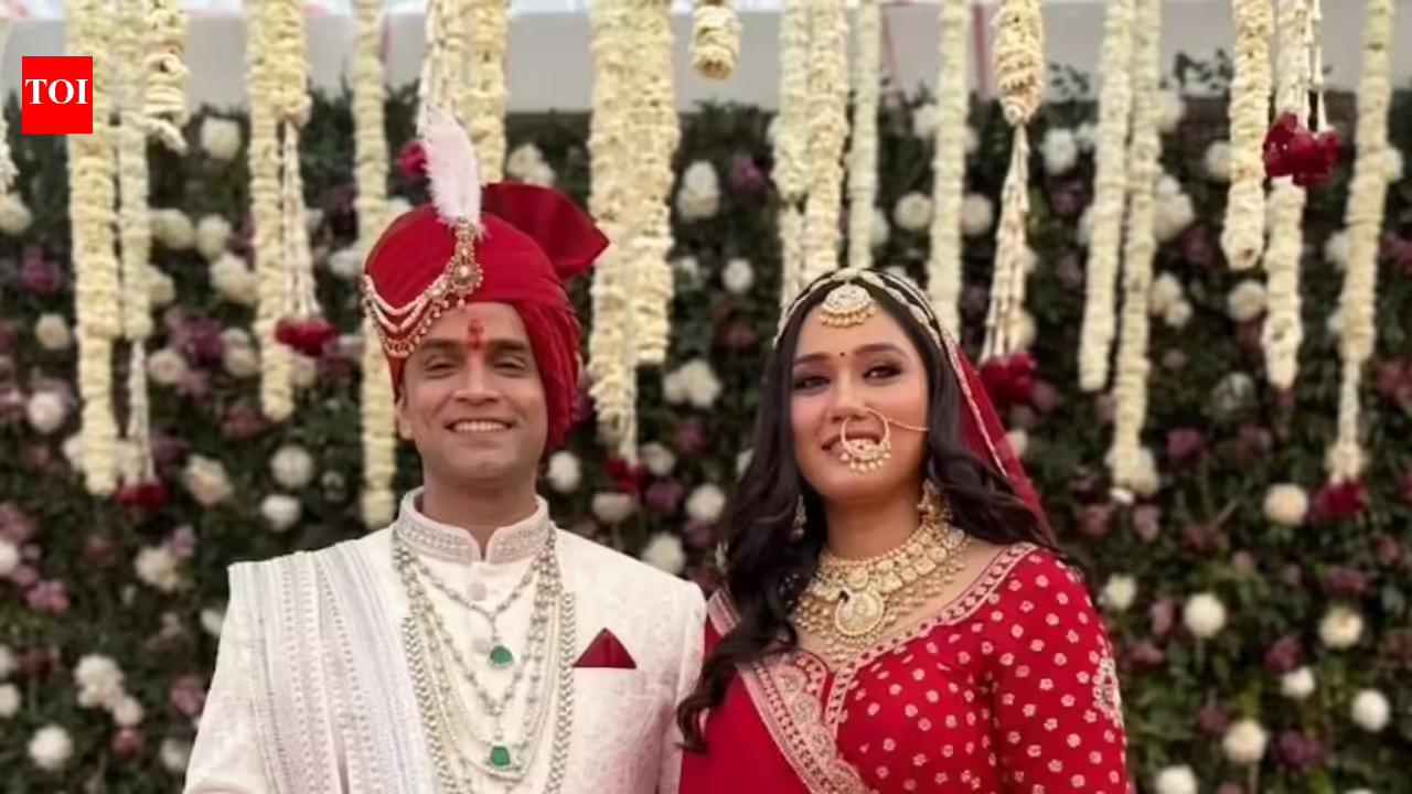 Twisha Sharma demise case: After 10 days on run, husband reaches Jabalpur court docket to give up | India Information