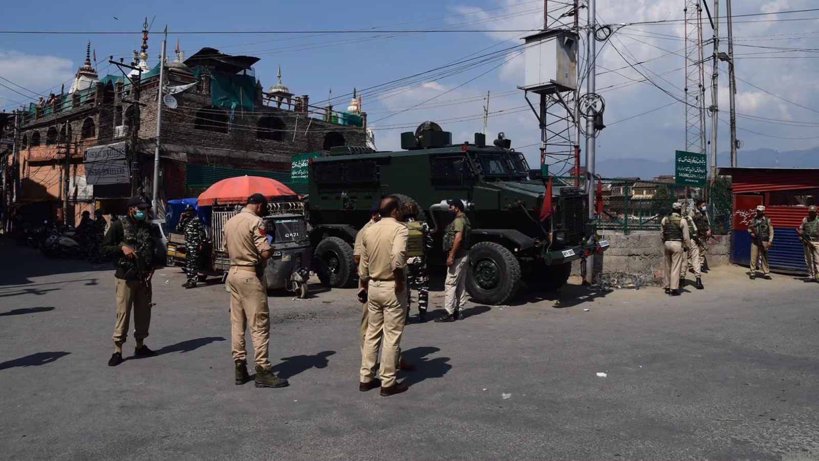 J-Ok Police demolish ‘narco palaces’, reclaim over 6 acres of land from drug peddlers in Samba | India Information