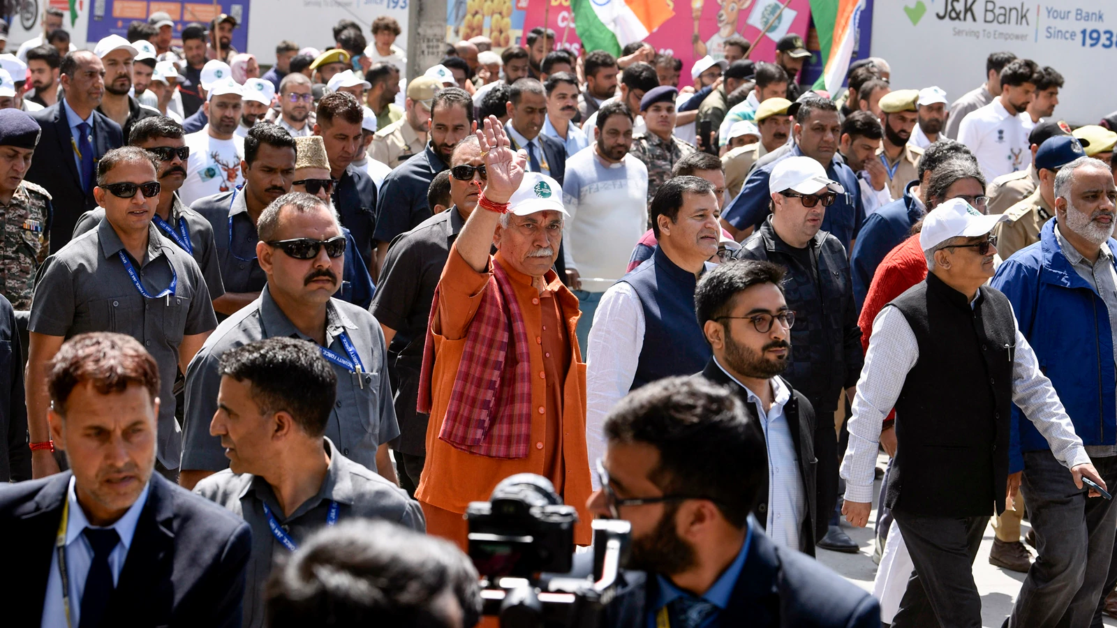 Hundreds be a part of J&Ok L-G Sinha’s anti-drug padyatra, 518 peddlers arrested in 22 days | India Information