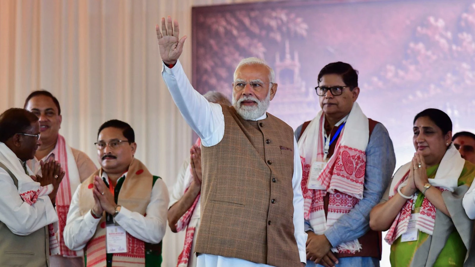 PM Modi shrinks convoy, pushes EV use after name to avoid wasting gasoline amid Iran conflict power disaster | India Information