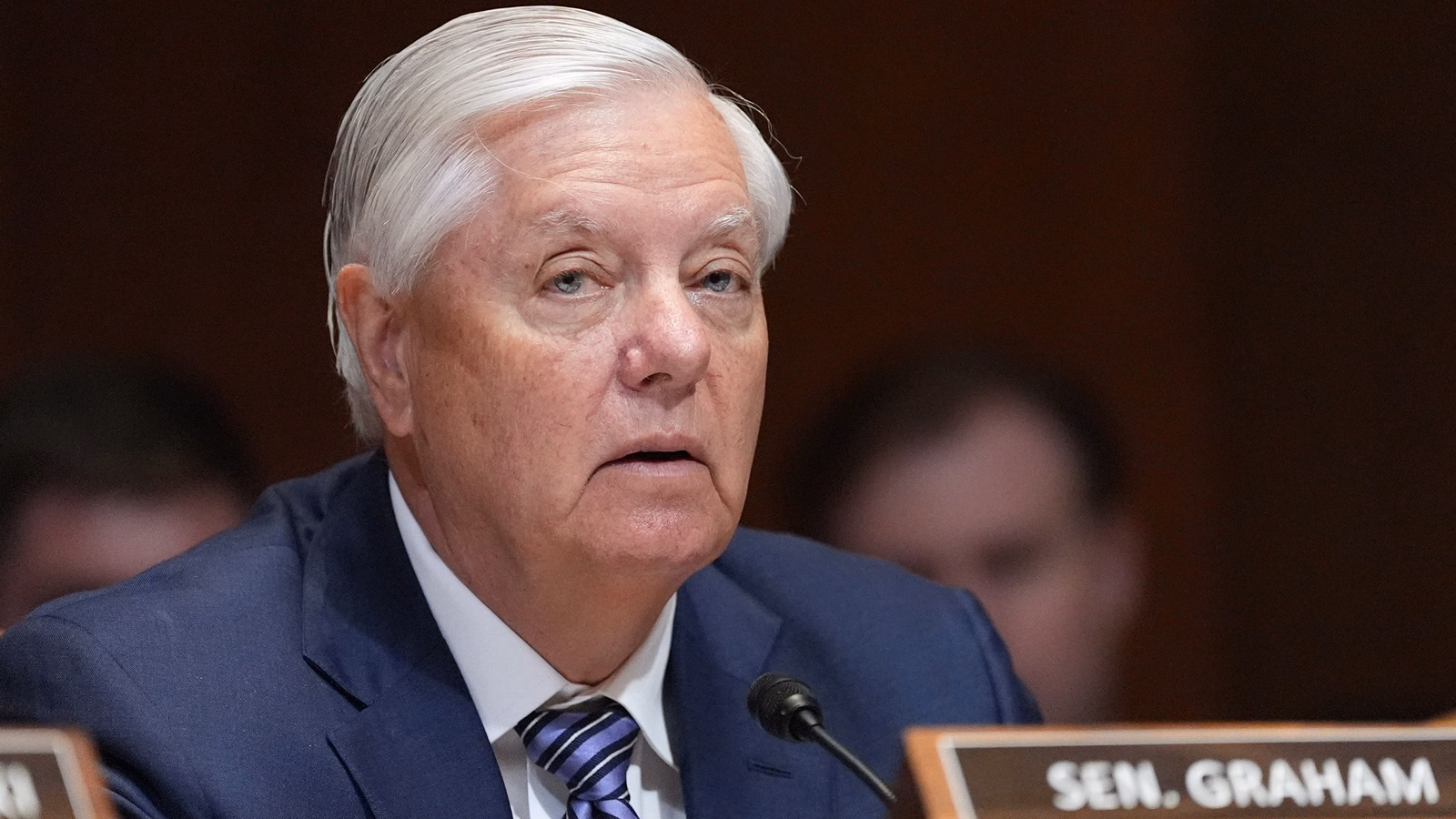 Senator Lindsey Graham calls for US ditch Pakistan as mediator after surprising Iran plane claims
