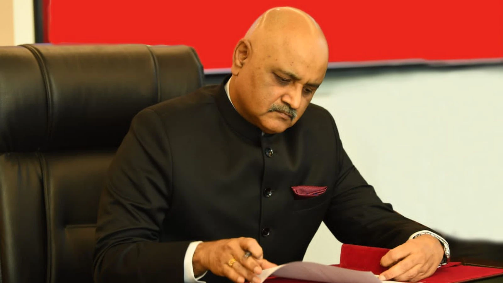 CBI Director will get one other extension day after Rahul Gandhi information dissent | India Information