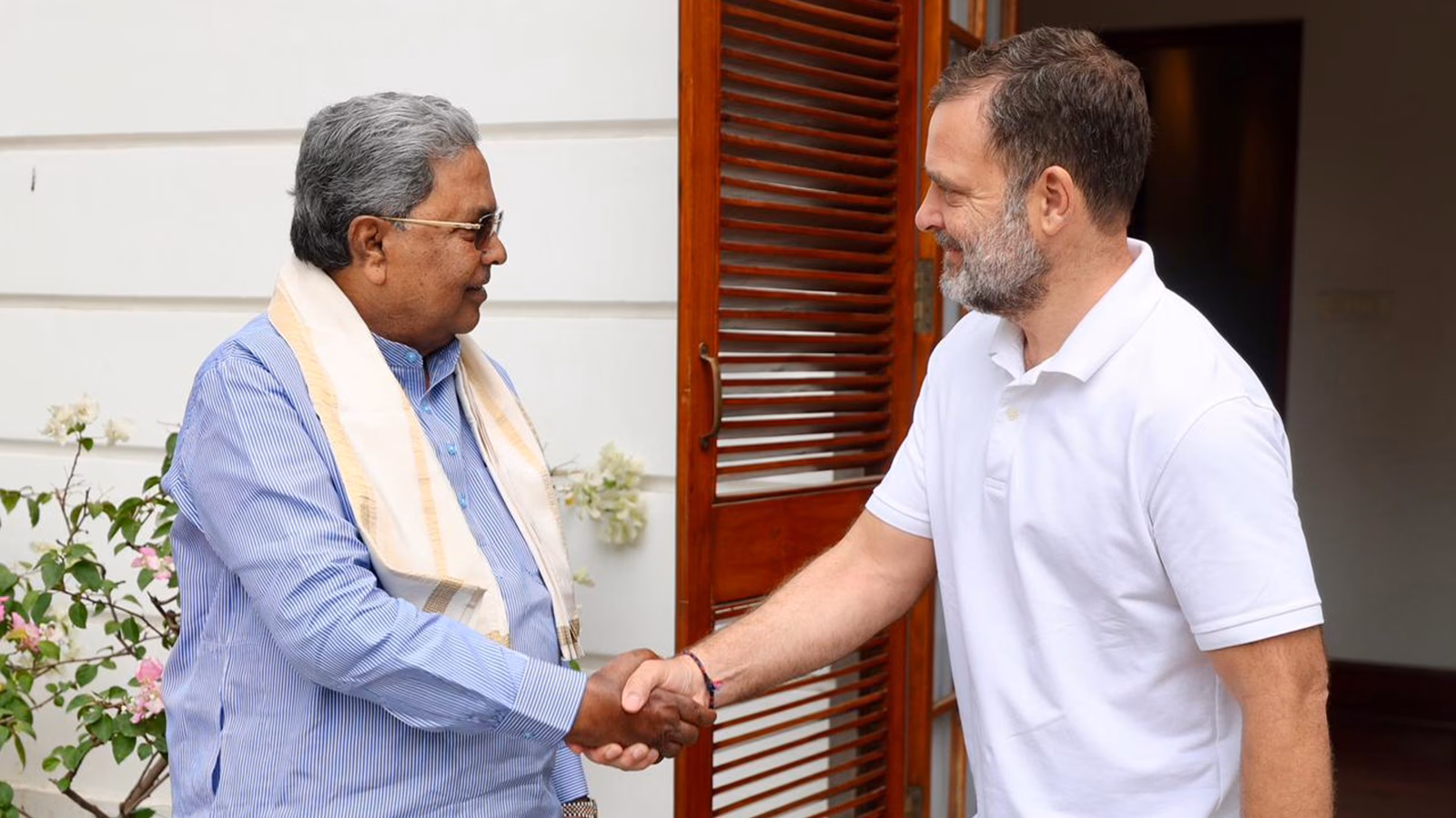 Buzz round new Karnataka Cupboard as Siddaramiah, son meet Rahul | India Information