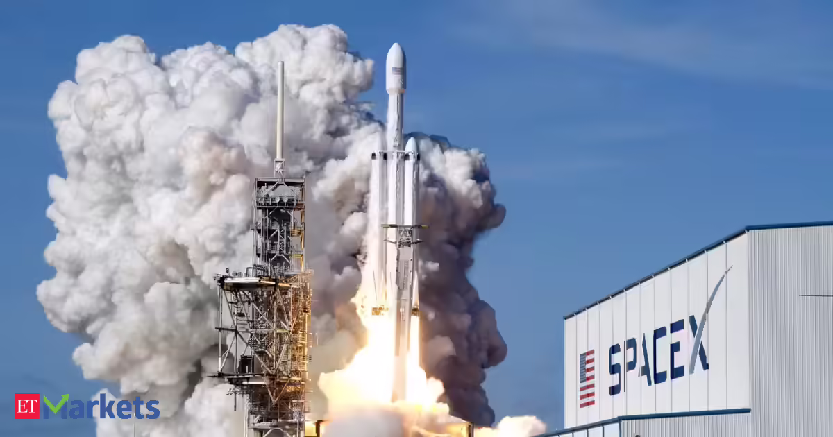 SpaceX needs common traders to assist its inventory launch. Here is what to know earlier than clicking ‘purchase’