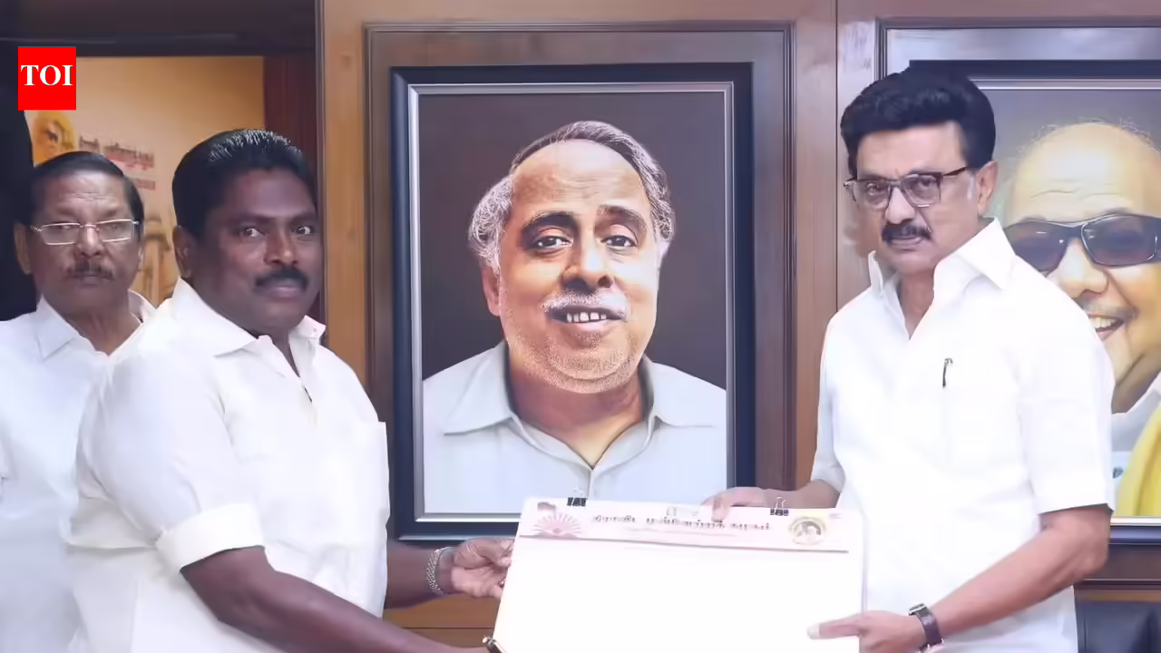 AIADMK setback continues: P Benjamin joins DMK alongside along with his supporters in Chennai | India Information
