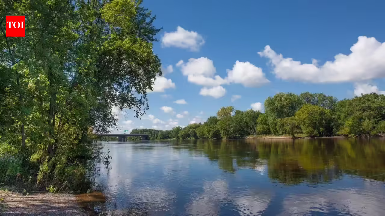 In 1812, a strong earthquake made the Mississippi River movement backwards and created a lake that also exists as we speak | World Information