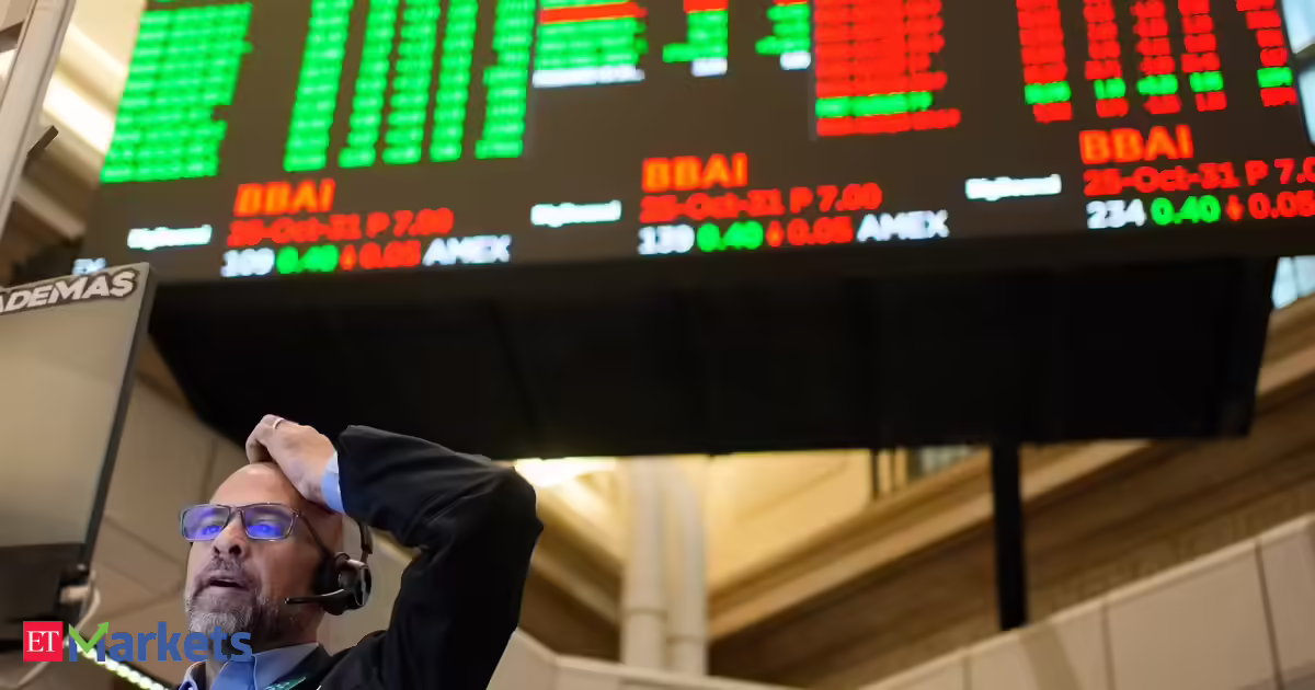 US shares: Nasdaq and S&P 500 slip whereas Dow hits document excessive forward of Fed charge choice