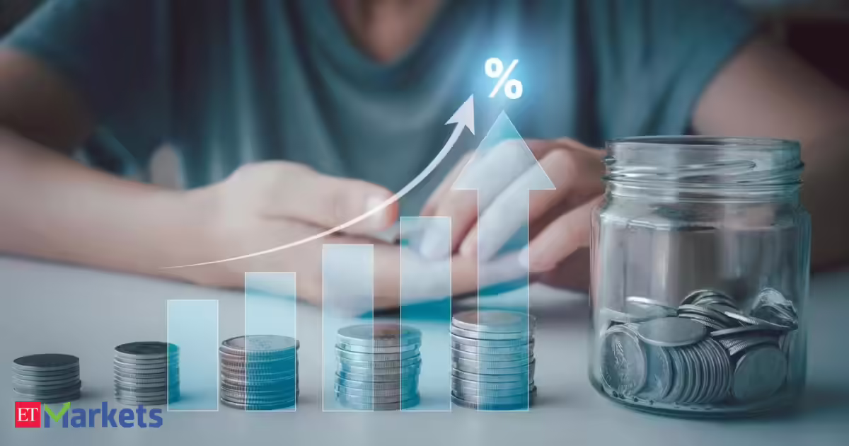 Dividend alert! Final day to purchase HDFC Financial institution, Tata Motors PV, 14 different shares for dividends value Rs 248