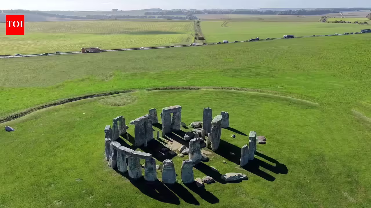Archaeologists uncover 5,000-year-old monument in Wiltshire linked to early Stonehenge traditions | World Information