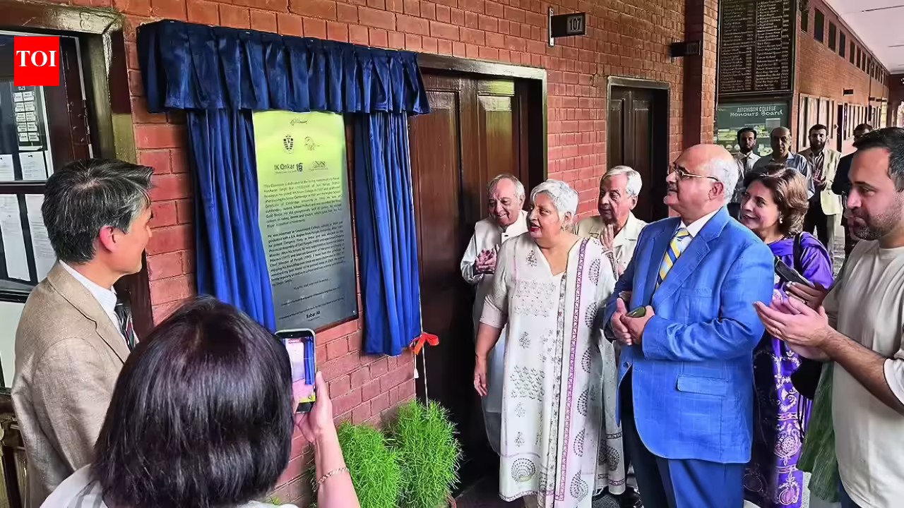 At Lahore’s ‘Eton’, Pakistani alum pays tribute to Indian dost | India Information