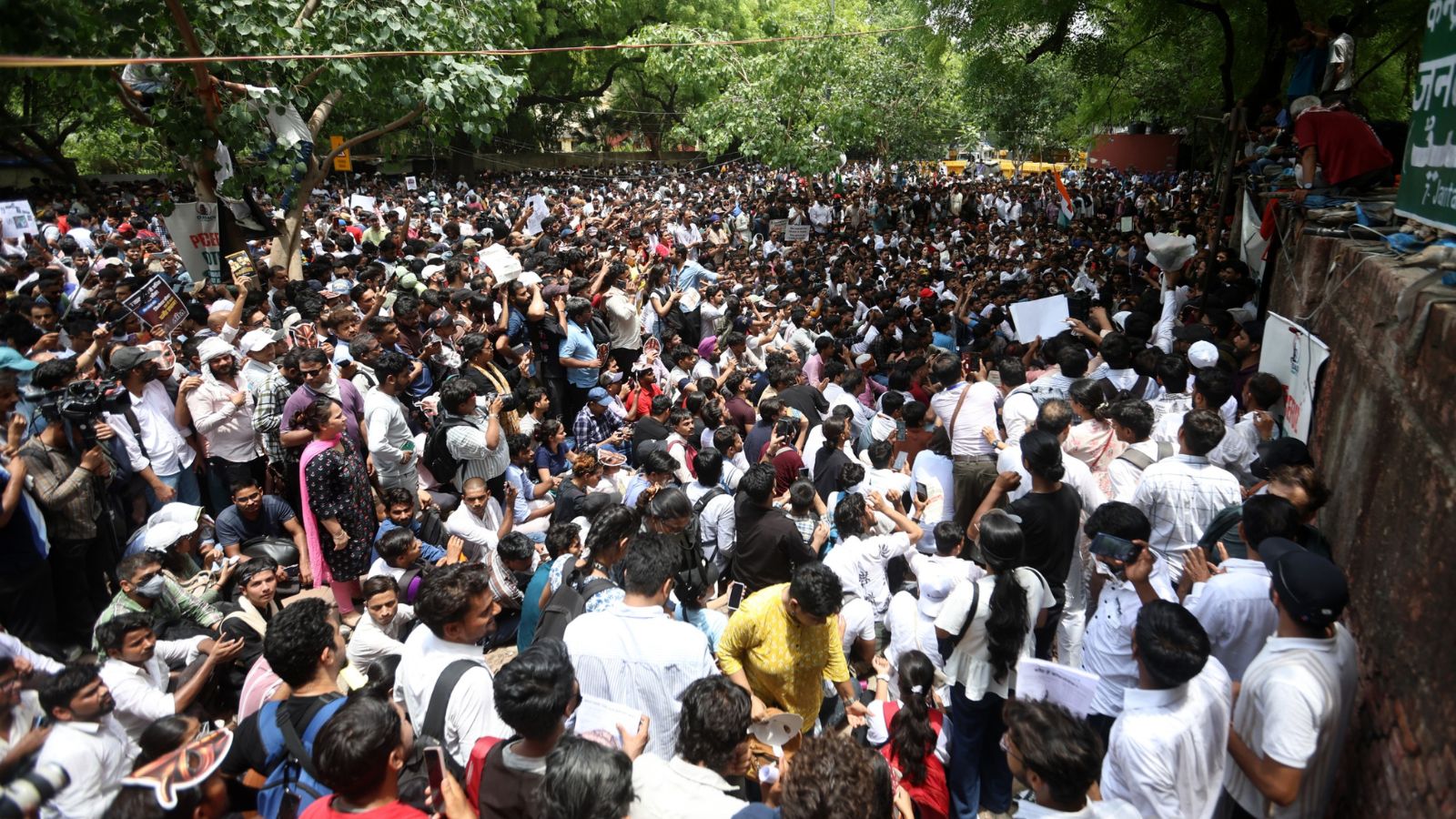 Congress silent, its allies come out in help of Cokcroach Janta Get together’s protest | India Information