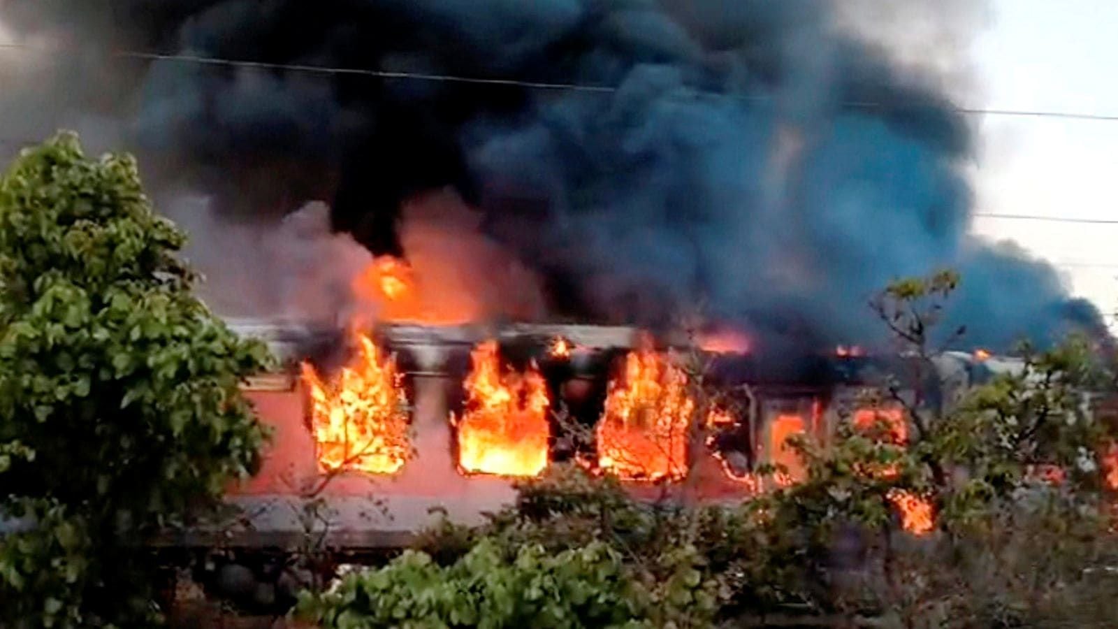 ‘Examine all pantry automobiles, take punitive motion towards lapses’: Railway Board launches 15-day fireplace security drive in trains | India Information