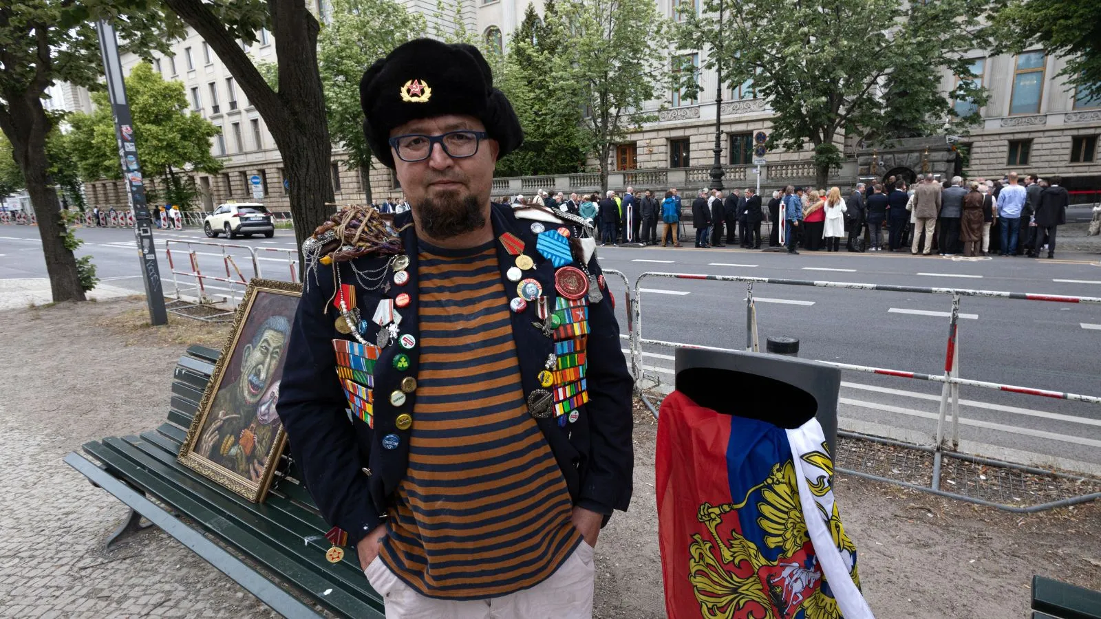 Exiled Russian artist and Putin critic Semyon Skrepetsky shot lifeless in Poland