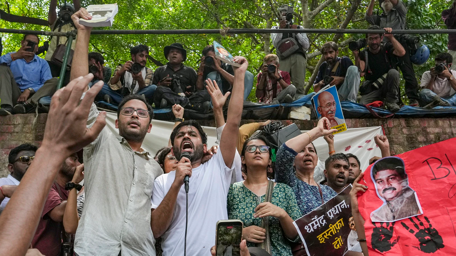 ‘Who gained from communal politics?’: CJP founder Abhijeet Dipke at Jantar Mantar meet | India Information