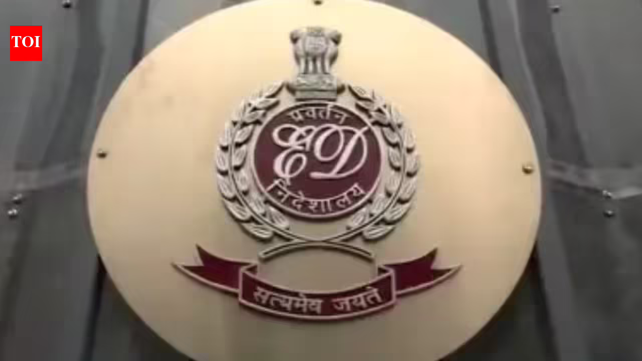 Gold Smuggling Investigation: Telephone flung throughout ED raid might crack international gold smuggling case | India Information