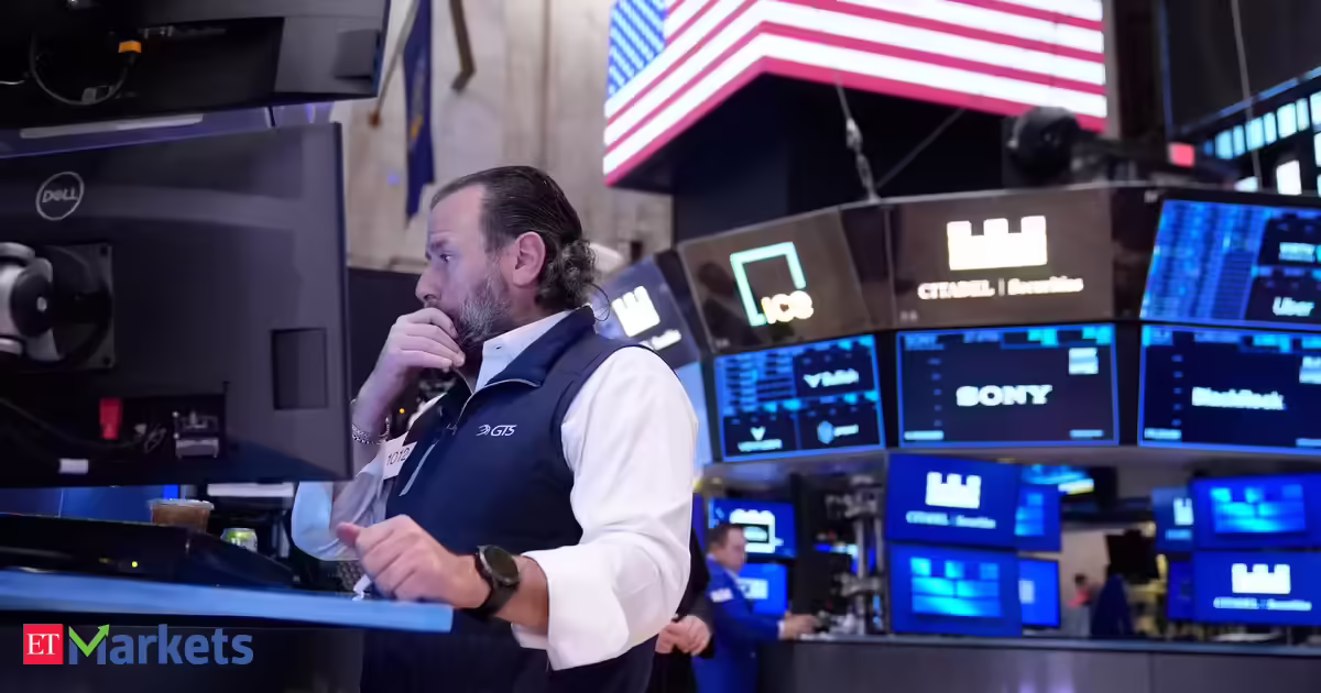 US shares at the moment: US shares finish decrease as Iran tensions dampen threat urge for food; chipmakers drop