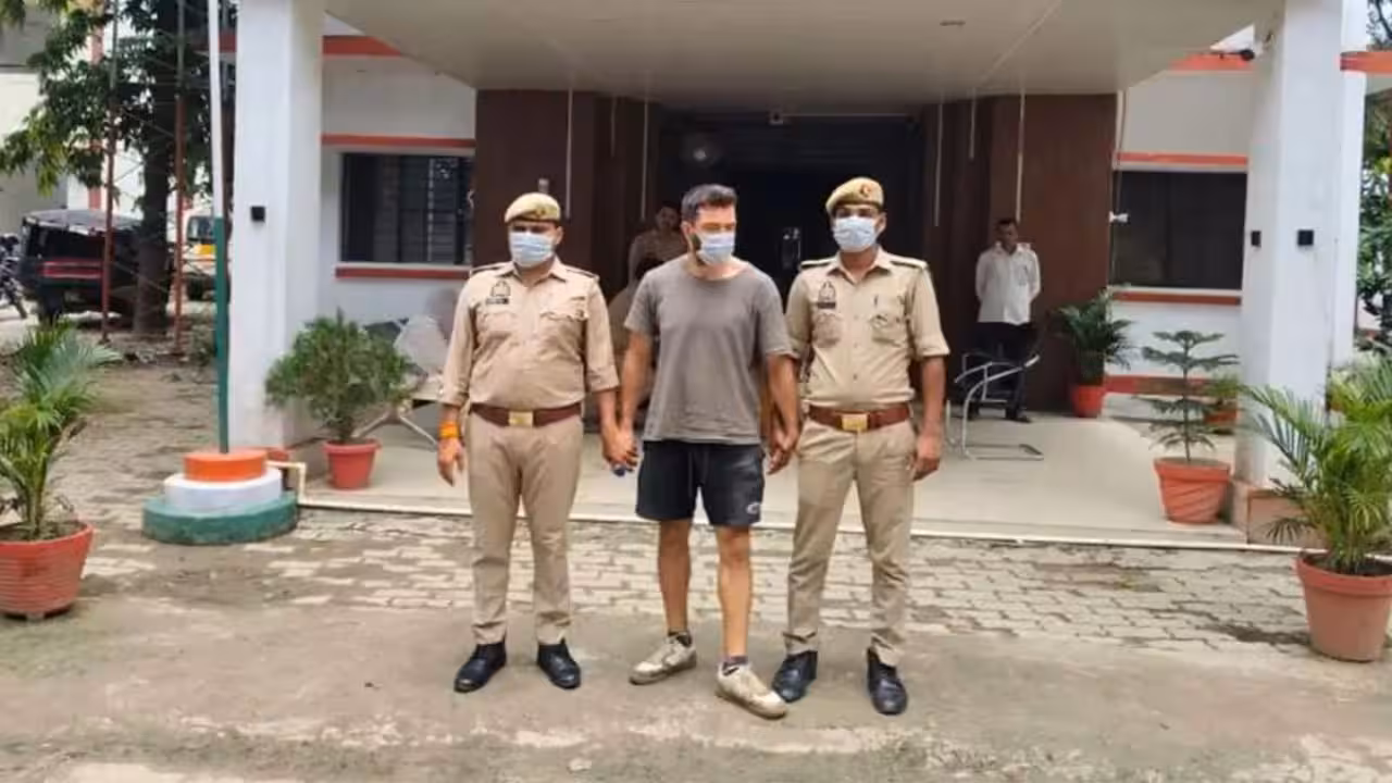 Ex-US Navy, Indian spouse: What we find out about American caught close to Nepal border | India Information