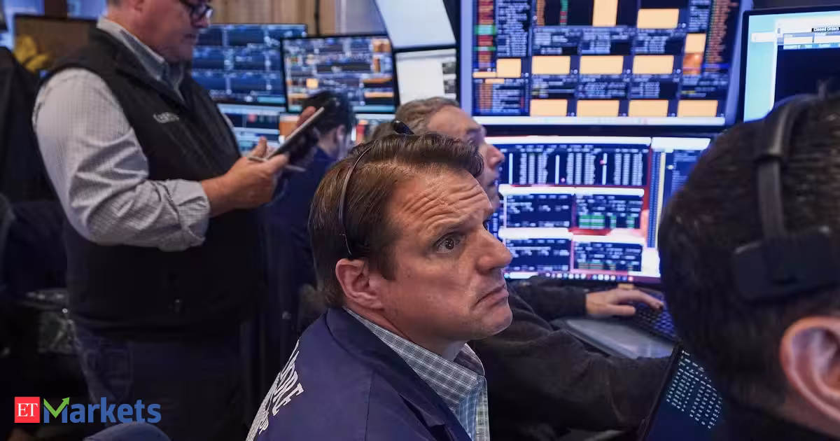 US shares right now: S&P 500 and Nasdaq finish increased on cool inflation knowledge, stable financial institution earnings
