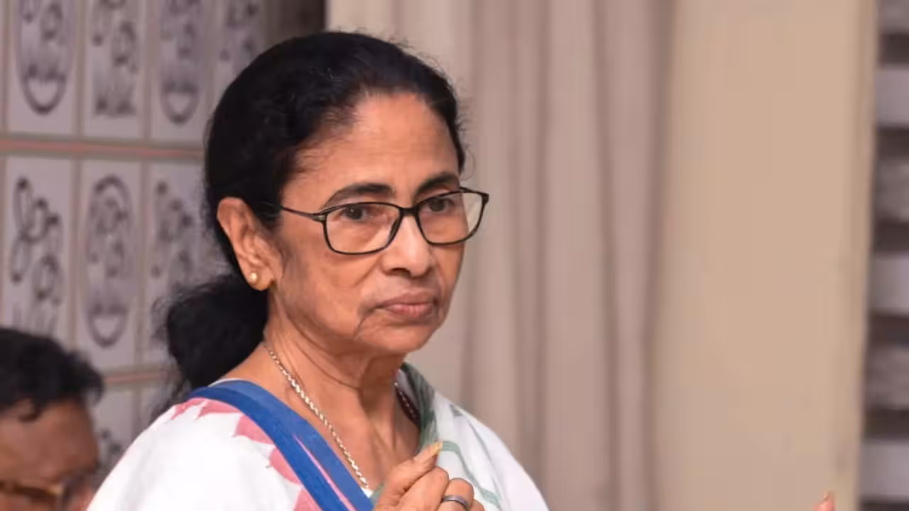 ‘If she publicly says …’: Congress extends Martyrs’ Day invite to Mamata, however with a situation | India Information
