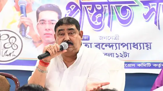 Mamata Banerjee’s loyalist Anubrata Mandal joins Ritabrata-led insurgent faction, named Birbhum district president